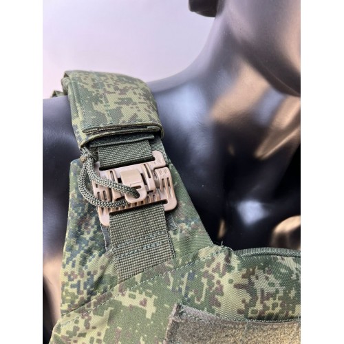 Бронежилет ЗАЩИТНИК в Анапе с кевларовым баллистическим пакетом C2, капами и бронеплитами Бр5