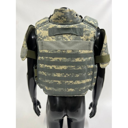 Военный бронежилет пиксельный с плитами в Анапе