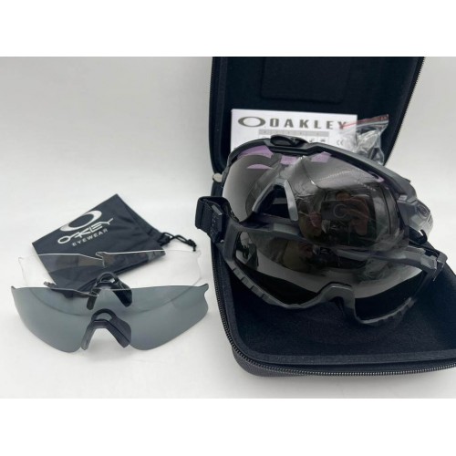 Тактические ударопрочные очки OAKLEY в Анапе
